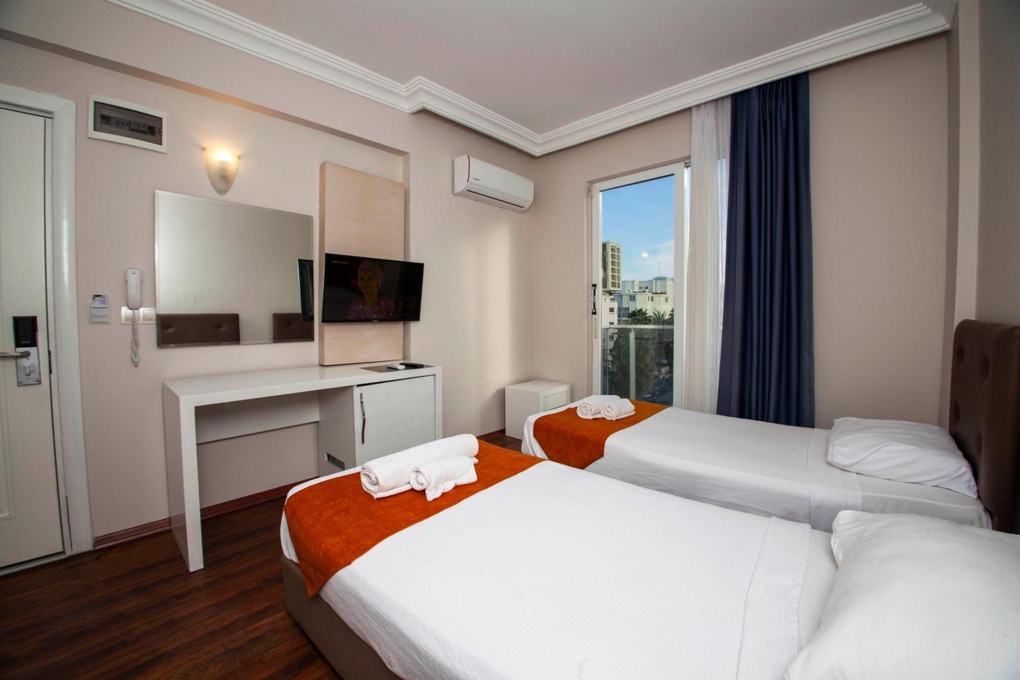 Goldkaya Hotel 马尔马里斯 外观 照片