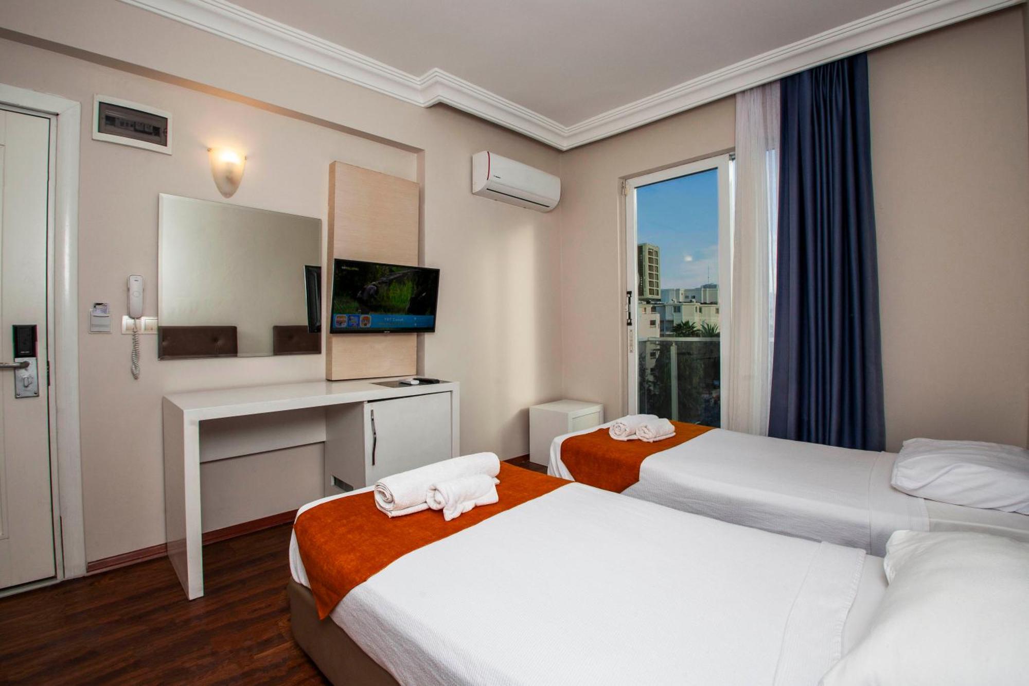 Goldkaya Hotel 马尔马里斯 外观 照片