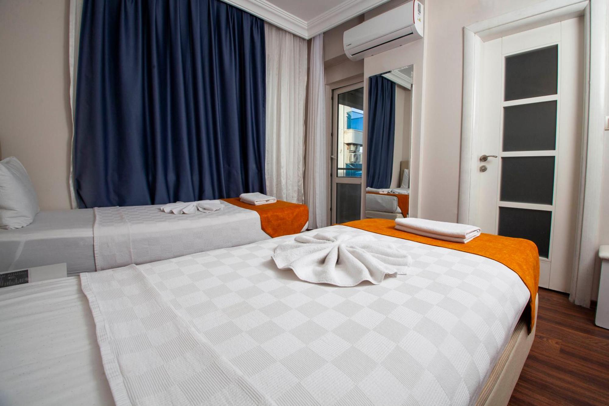 Goldkaya Hotel 马尔马里斯 外观 照片
