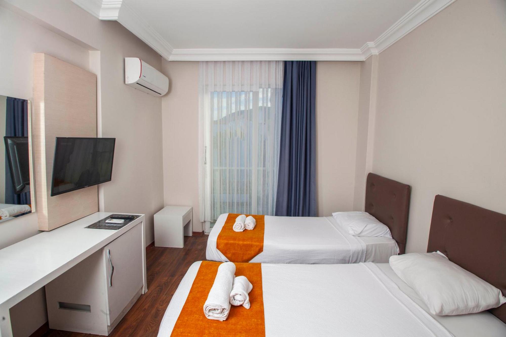 Goldkaya Hotel 马尔马里斯 外观 照片