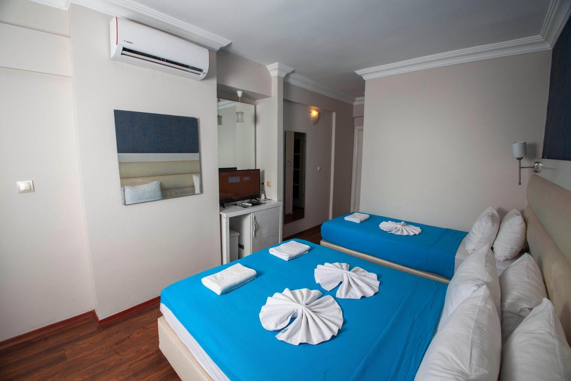 Goldkaya Hotel 马尔马里斯 外观 照片